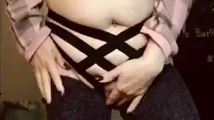 Milf loves internet cocks
