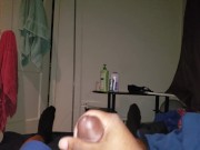 Huge load released after wank