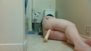 painful dildo fuck big booty slut
