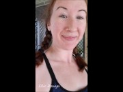 Peeing Outside - Screenshot 10 of 16 - Pee