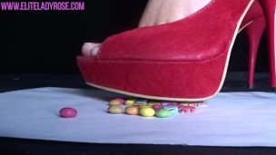 smarties and heels crushing sounds