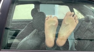 car feet