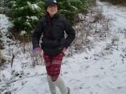 Nerdy Faery Makes A Piss Mess In The SNow 1/16
