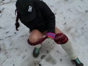 Nerdy Faery Makes A Piss Mess In The SNow 9/16