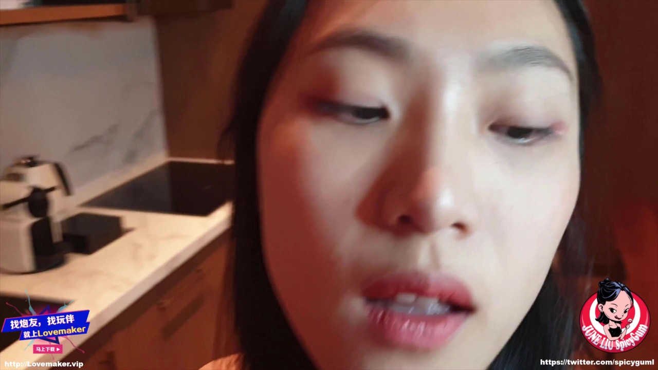 June Liu 刘玥 / SpicyGum - Bad Santa Fucking Hard an Asian Girl (Short V - JL_013) - RedTube