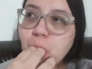 hello on a hot summer night i masturbated