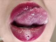 Spitty lips (a gift for all of you)