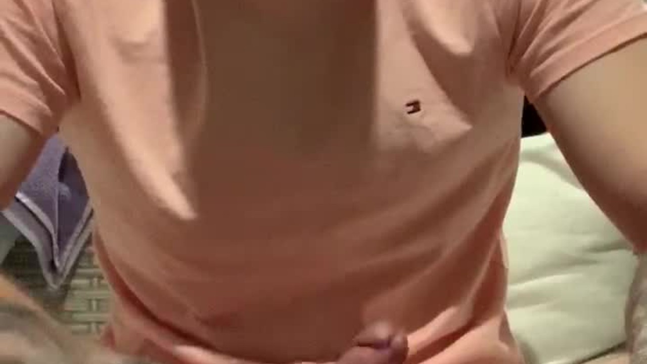 Found my friends wank video  - RedTube
