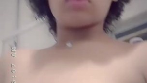 Juicy titties 
