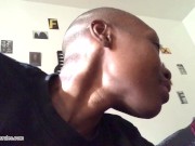 Slurping on the Pussy close up  1/16