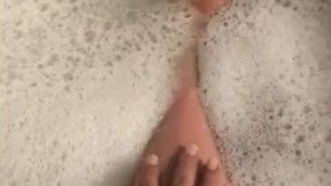 Legs and feet in the tub!