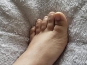 Honey On Feet