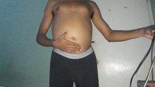 Aquarium Pump Belly Inflation