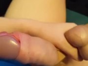 Heavy cummer shots his load