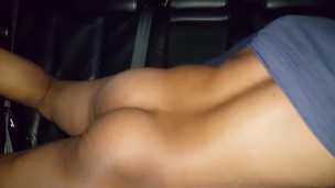 BLACK GUY WITH GREAT BOOTY Cums In Backseat