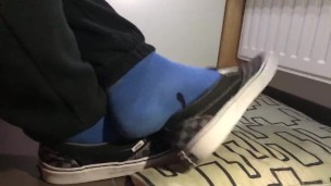 Male Shoeplay in Vans Slip ons and blue puma socks