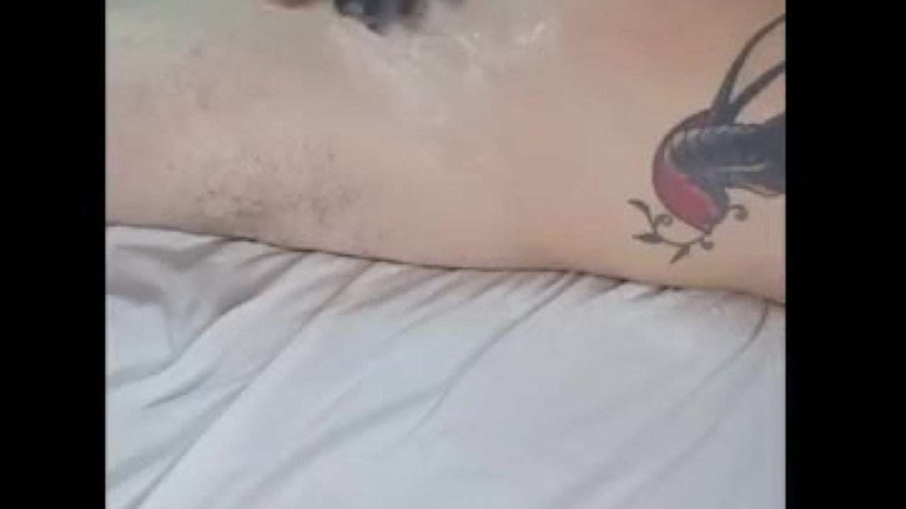 Straight Construction worker Discreet Penis Waxing Sugaring - RedTube