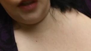 Quick milf orgasm