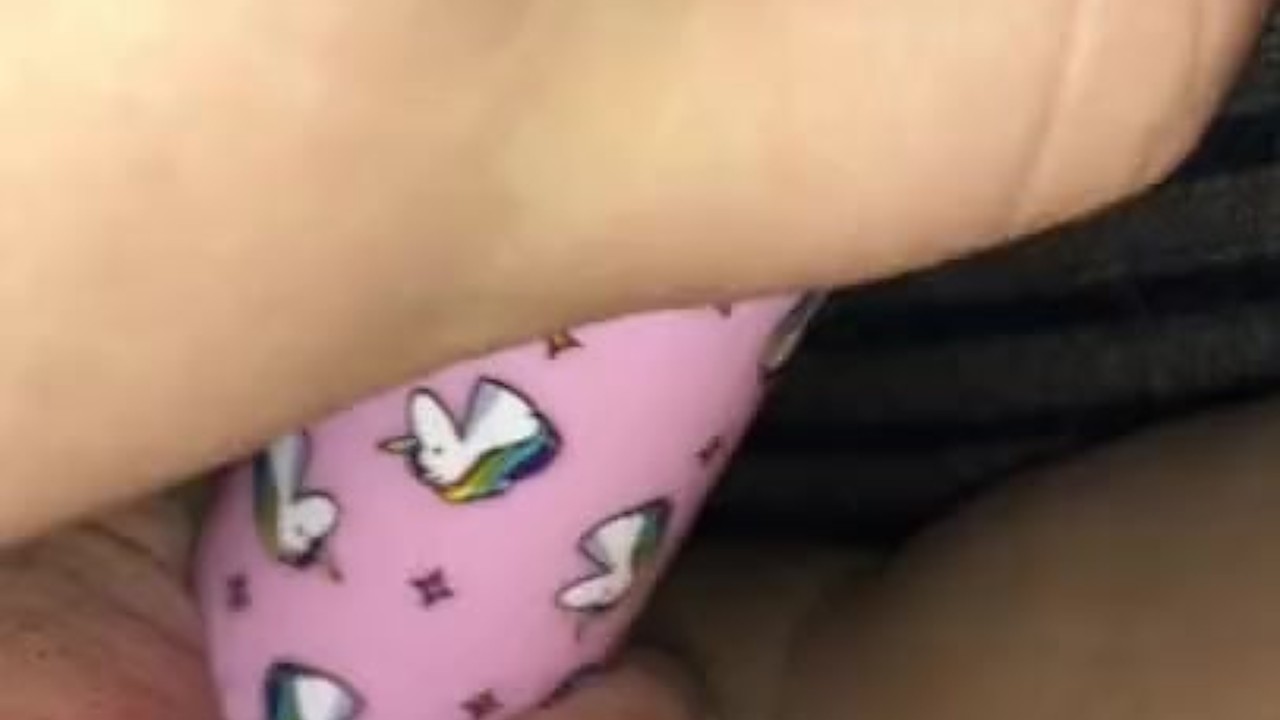 18-year-old Virgin First Time Vibrator - Free Sex Video - RedTube