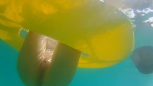 Enjoy Underwater NO PANTIES at PUBLIC BEACH