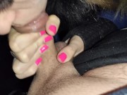 Кончил в рот красотке на улице она проглотила сперму 6/16