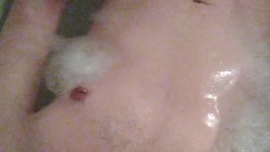 Transgirl in Bathtub Playing w/Bathbubbles