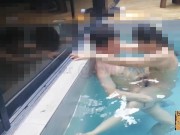 I have sex with my wife in the pool. เย็ดเมียในสระว่ายน้ำ 9/16