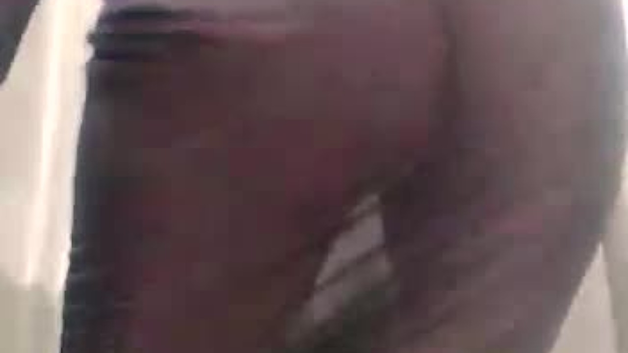 Dançando funk pelada no ano novo - Vídeo de sexo gratis - RedTube
