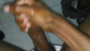 Quick nut in the bathroom 2