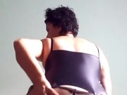 Fui fazer um striptease pra câmera e fiquei com tesão 3/16