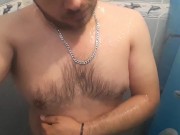Tomando una ducha  - Screenshot 3 of 16 - Solo Boy