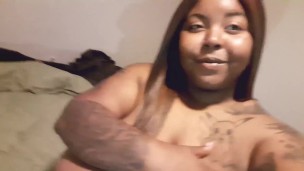 DONI ROSE AKA BOOBIIGODDESS puts out her New intro