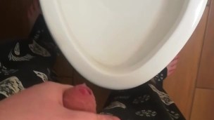 Massive Cumshot In The Toilet!