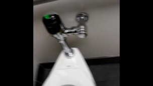 Saw Big Ass Now I Pee 2