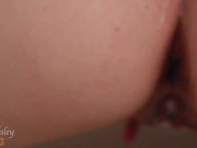 Страстная брюнетка совращает своего друга на горячий секс 16/16