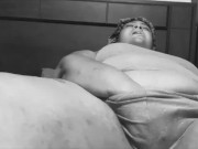 BBW throws ass back and plays with fat pussy 