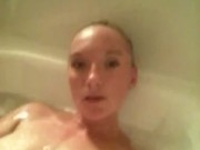 Bath time - Screenshot 4 of 16 - Cum Play