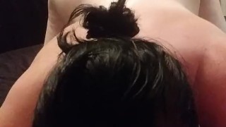 POV cadela lésbica come fora seu dom termina em orgasmo