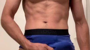 Long sexy banana bulge