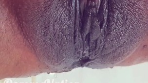 Indian mistress in saree peeing upclose