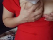 Шлюха сосет молочные сиськи.Лактация..Слюни.Запретный 8/16