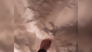 Cold toes