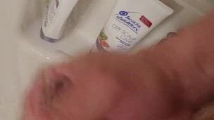 Cleaning my cock