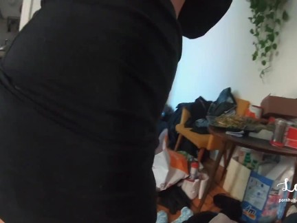 Let's Fuck instead of cleaning our flat? Naughty Amateur Sextape LeoLulu