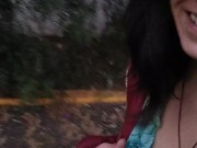 Enseñando tetas en público 3/16