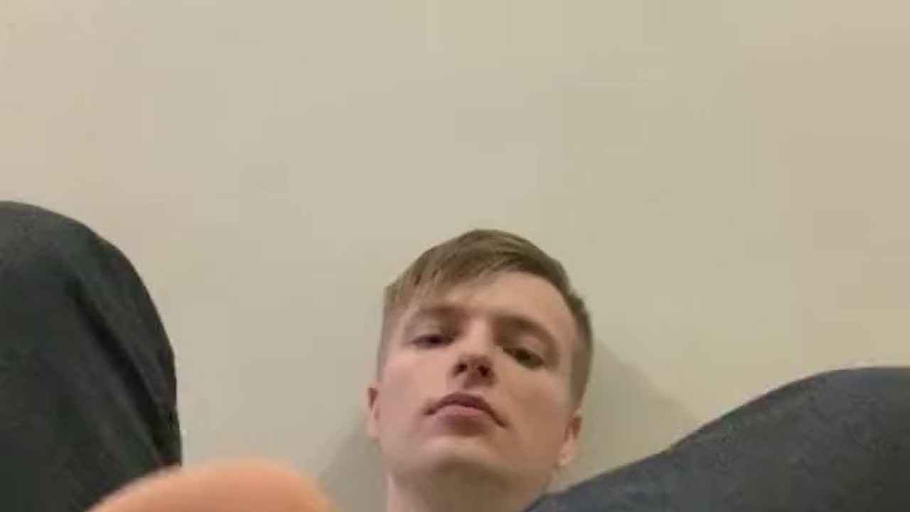 My feet are really smelly. Enjoy them !!! (With my face) - Free Sex Video - RedTube