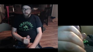 Me jerking off to some pr0n. Cumshot at the end!