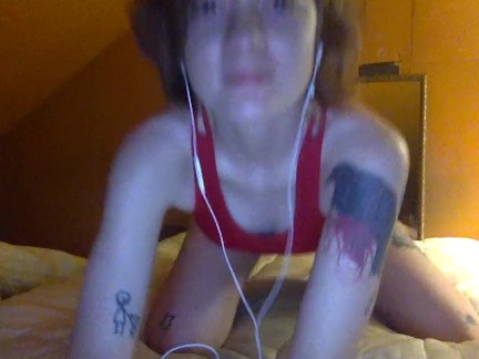 Cute Teen Redhead Dances and Plays w Pussy