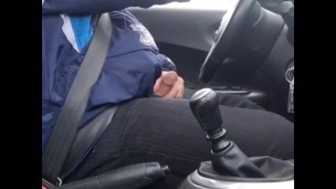 Edging my cock while driving home on the way from a long day at work. 