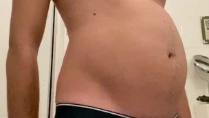 Quick belly inflation while my boyfriend’s in bed